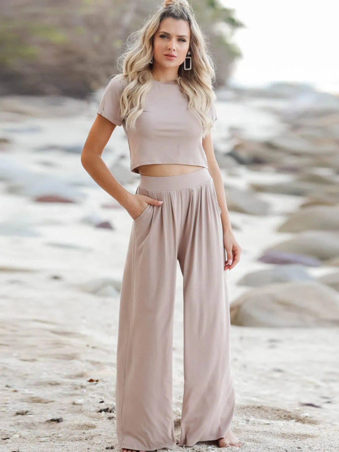 *APP EXCLUSIVE* Crop Top and Wide Leg Pants Set