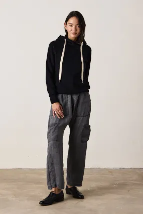 LISSE FITTED PULLOVER HOODY / BLACK