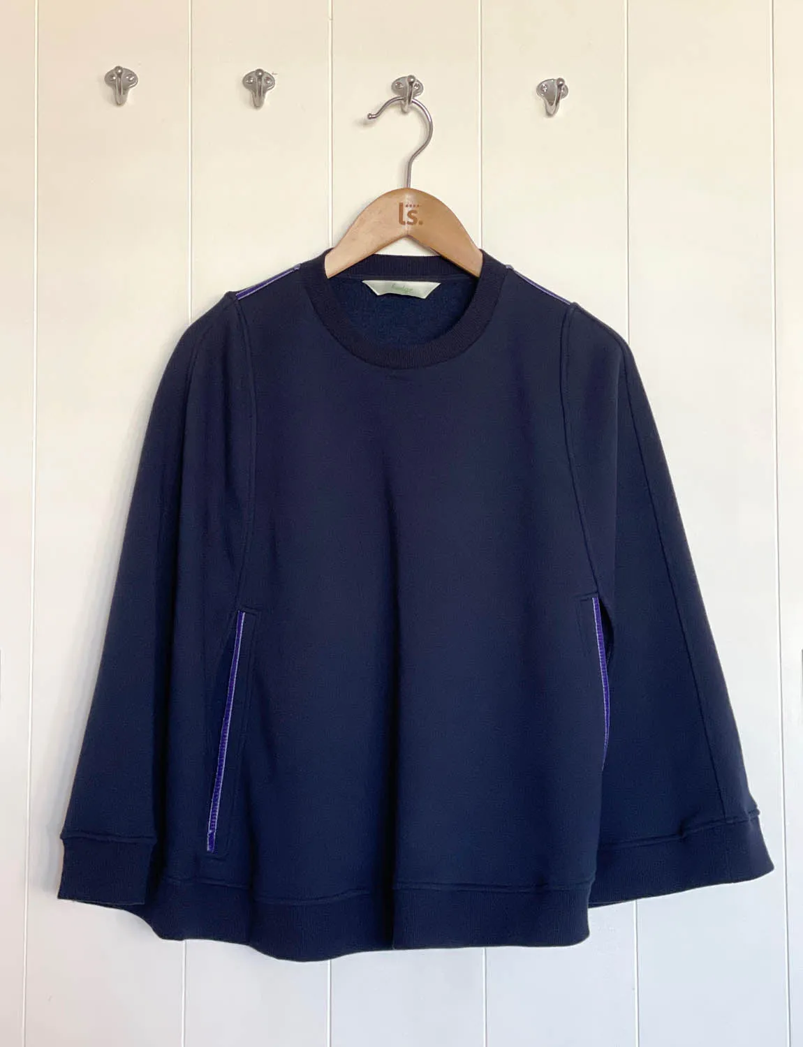 Monroe Capelet Sweatshirt