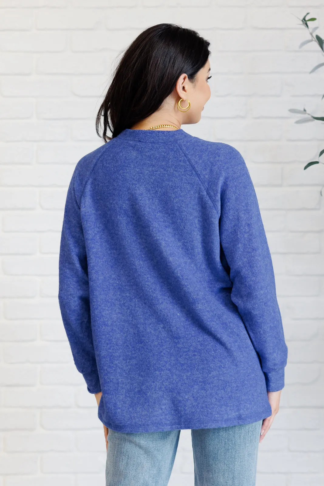 ONLINE EXCLUSIVE Keeping it Real Brushed Melange Hacci Long Sleeve Tee in Bright Blue